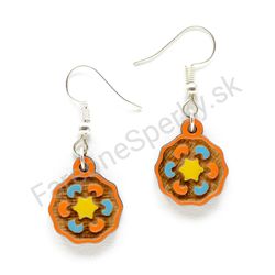 Mandala oranžovo - modro - žltá, malá veľkosť, dekagónové drevené náušnice