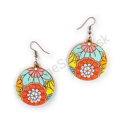 Vysiace drevené kruhové náušnice kvetinové - Hippie Blossom 9