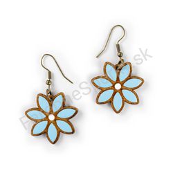 Drevené visiace kvetinové náušnice - Elegant Bloom 2 (nepravidelné), modré 2