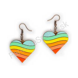 Drevené handmade srdiečkové náušnice - Waves of Love (farebné)