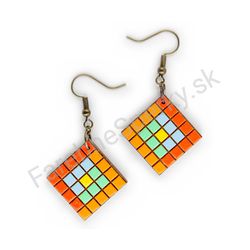 Drevené visiace geometrické náušnice - Rubik's Cube (kosoštvorcové), pestrofarebné 4