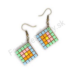 Drevené visiace geometrické náušnice - Rubik's Cube (kosoštvorcové), pestrofarebné 5